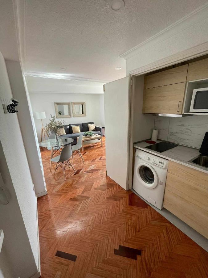 Apartamento Con Terraza Y Vistas Alcalaretiro Мадрид Екстериор снимка